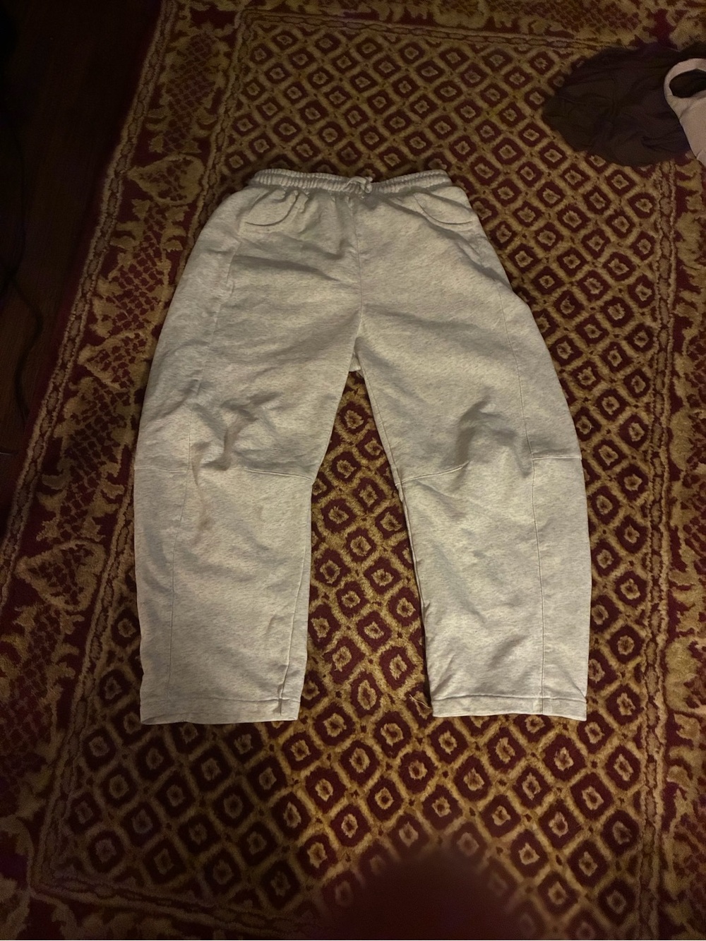 Women’s barrel sweatpants